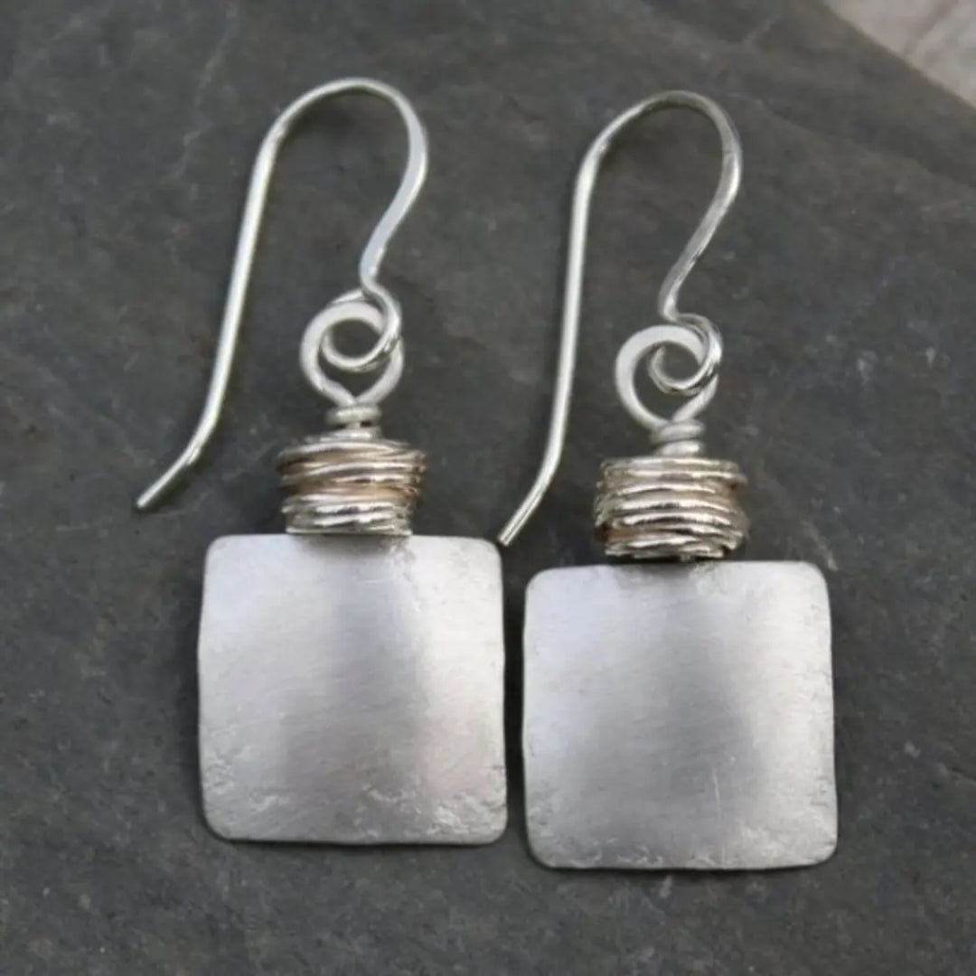 Pendientes cuadrados de plata vintage