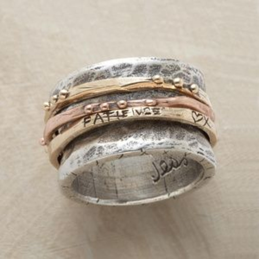 Anillo vintage de oro rosa y plata