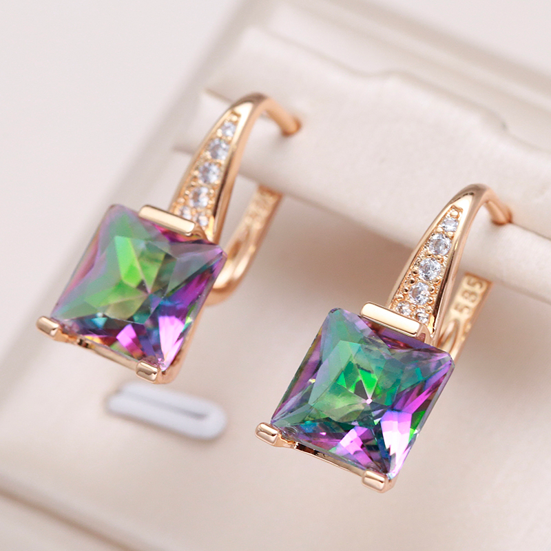 Pendientes elegantes de cristal multicolor
