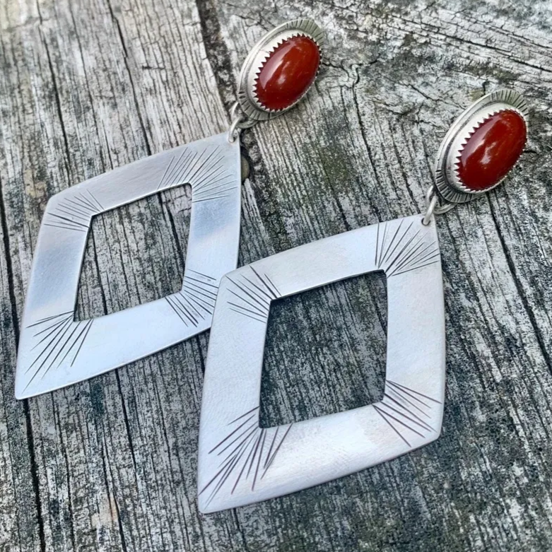 Pendientes vintage rojos en plata