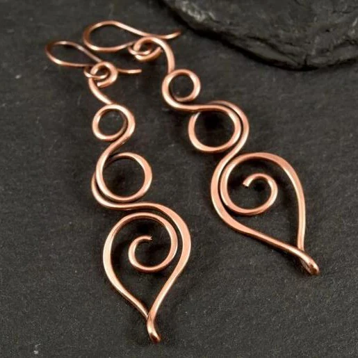 Pendientes huecos de bronce colgantes vintage