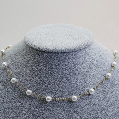 Collar de perlas en oro