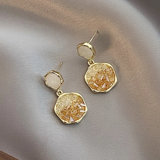 Pendientes cristalinos redondos elegantes